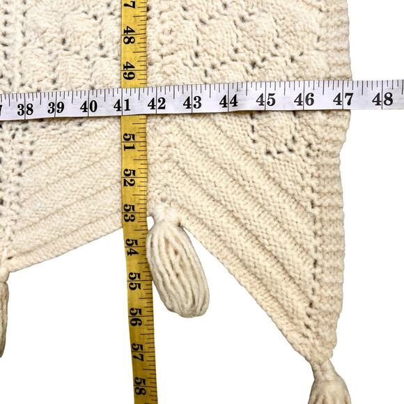 Chunky Knit Throw Blanket Tassels Cream Beige Chevron Pattern Thick Cozy 47x53 - Picture 7 of 7